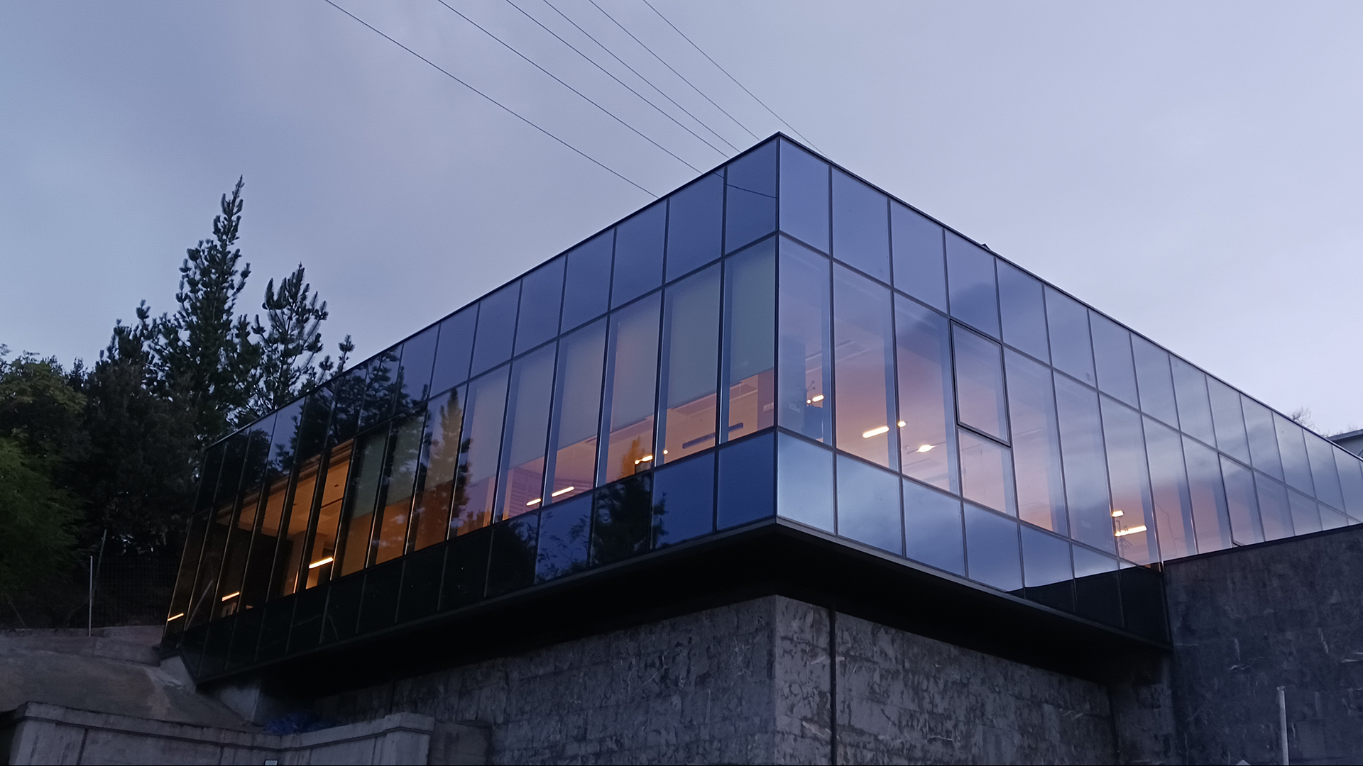 LAGUN ARO head office refurbishment KREAN