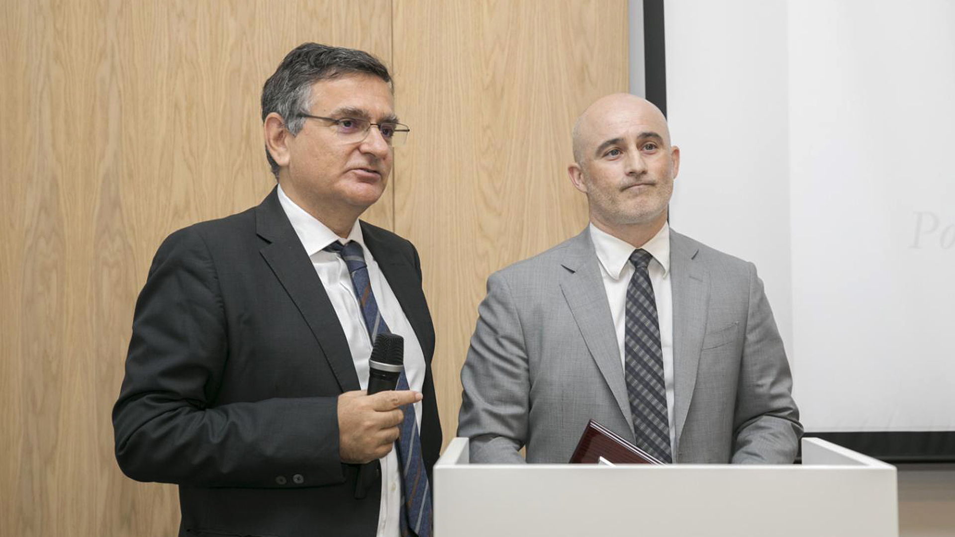 ‘Metros2’ aldizkariak LKS KREANen ibilbidea eta profesionaltasuna goraipatu ditu PROJECT 2019 sariarekin ‘Metros2’ aldizkariak LKS KREANen ibilbidea eta profesionaltasuna goraipatu ditu PROJECT 2019 sariarekin