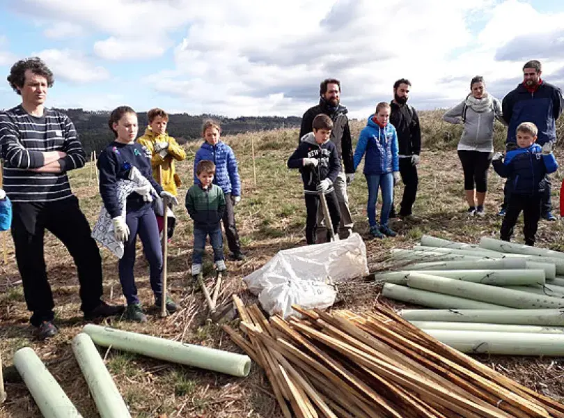 El sábado pasado plantamos nuestro bosque… bueno parte, pero ni la ciclogénesis nos paró!!