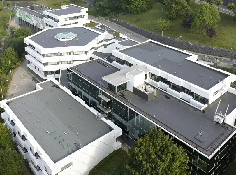 IKERLAN culmina el proyecto de renovación de su sede central de la mano de LKS KREAN y Ulma Architectural Solutions