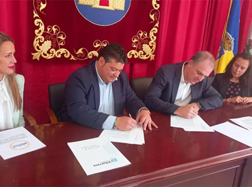 Villarrasa y Ekiluz impulsan una cooperativa ciudadana para generar energía renovable en el municipio 
