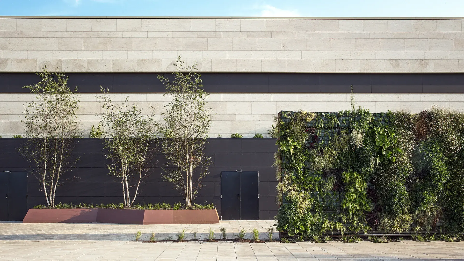 CENTRO COMERCIAL GARBERA - AMPLIACIÓN