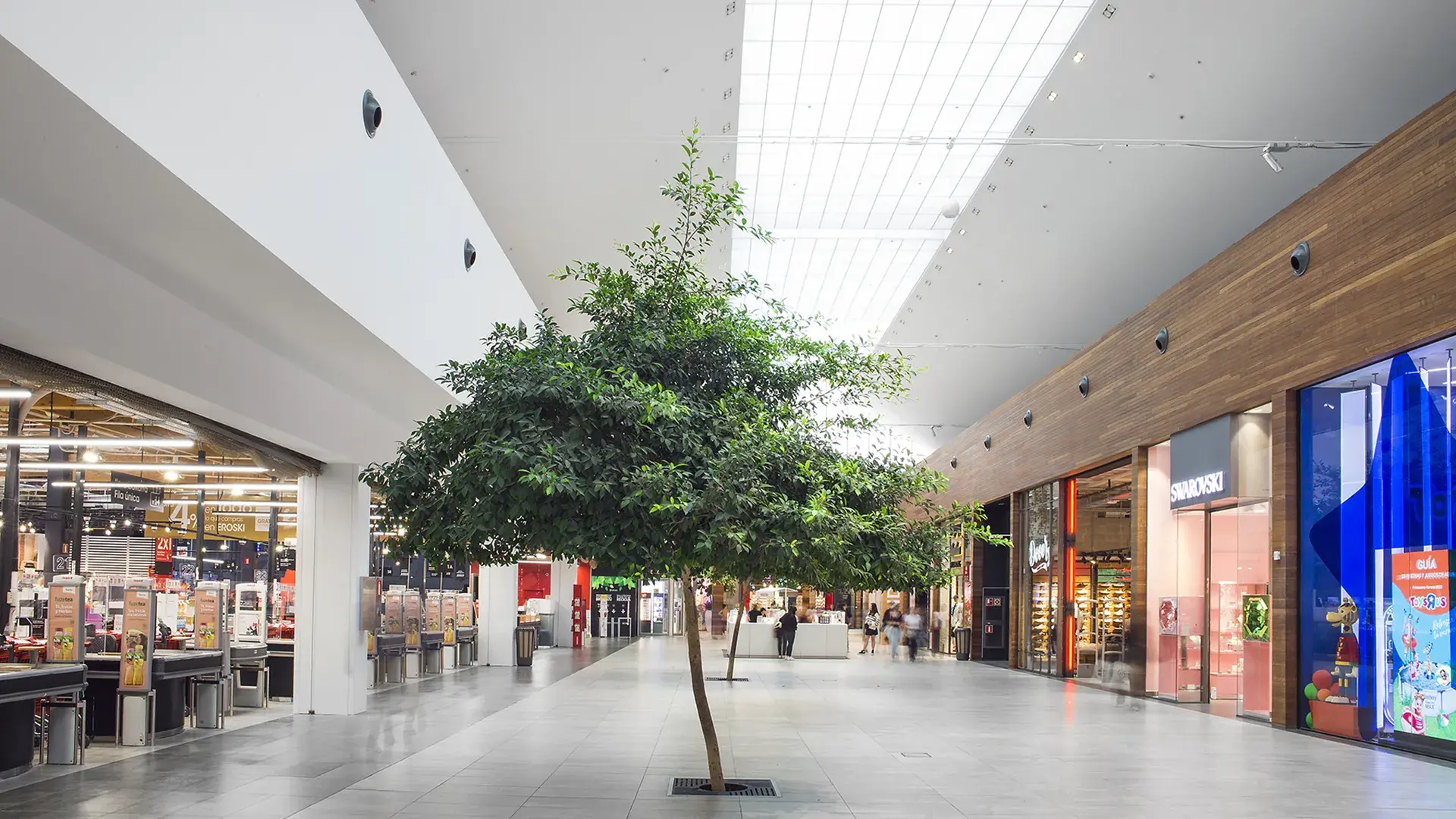 CENTRO COMERCIAL GARBERA - AMPLIACIÓN