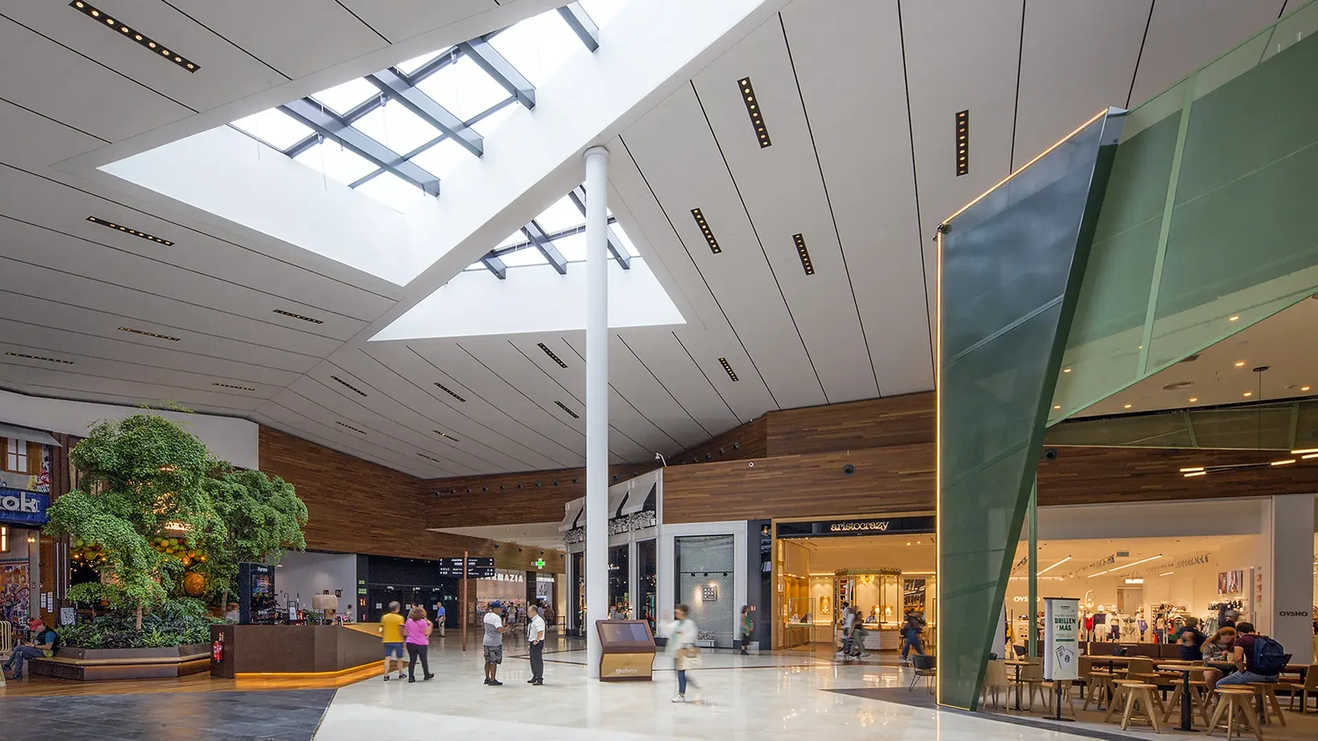 CENTRO COMERCIAL GARBERA - AMPLIACIÓN