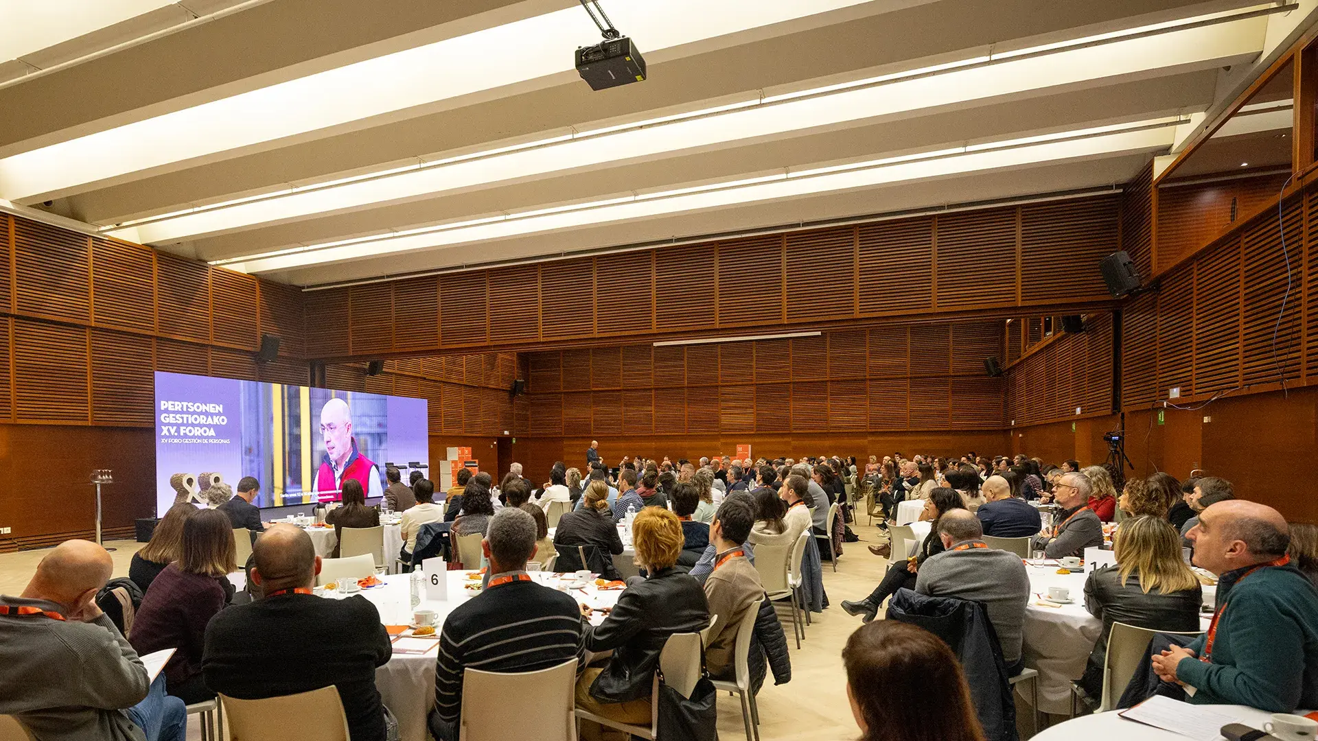 KREAN FORO PERSONAS MONDRAGON